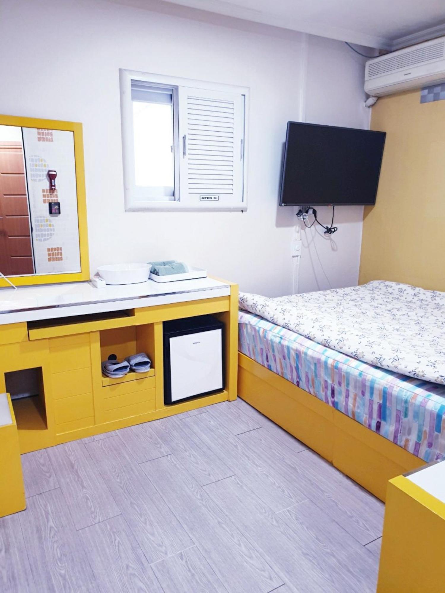 Oppa Hostel Sinchon-Hongdae Seoul Ngoại thất bức ảnh